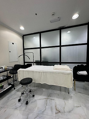 Fully Fitted Beauty Salon Business for Sale
