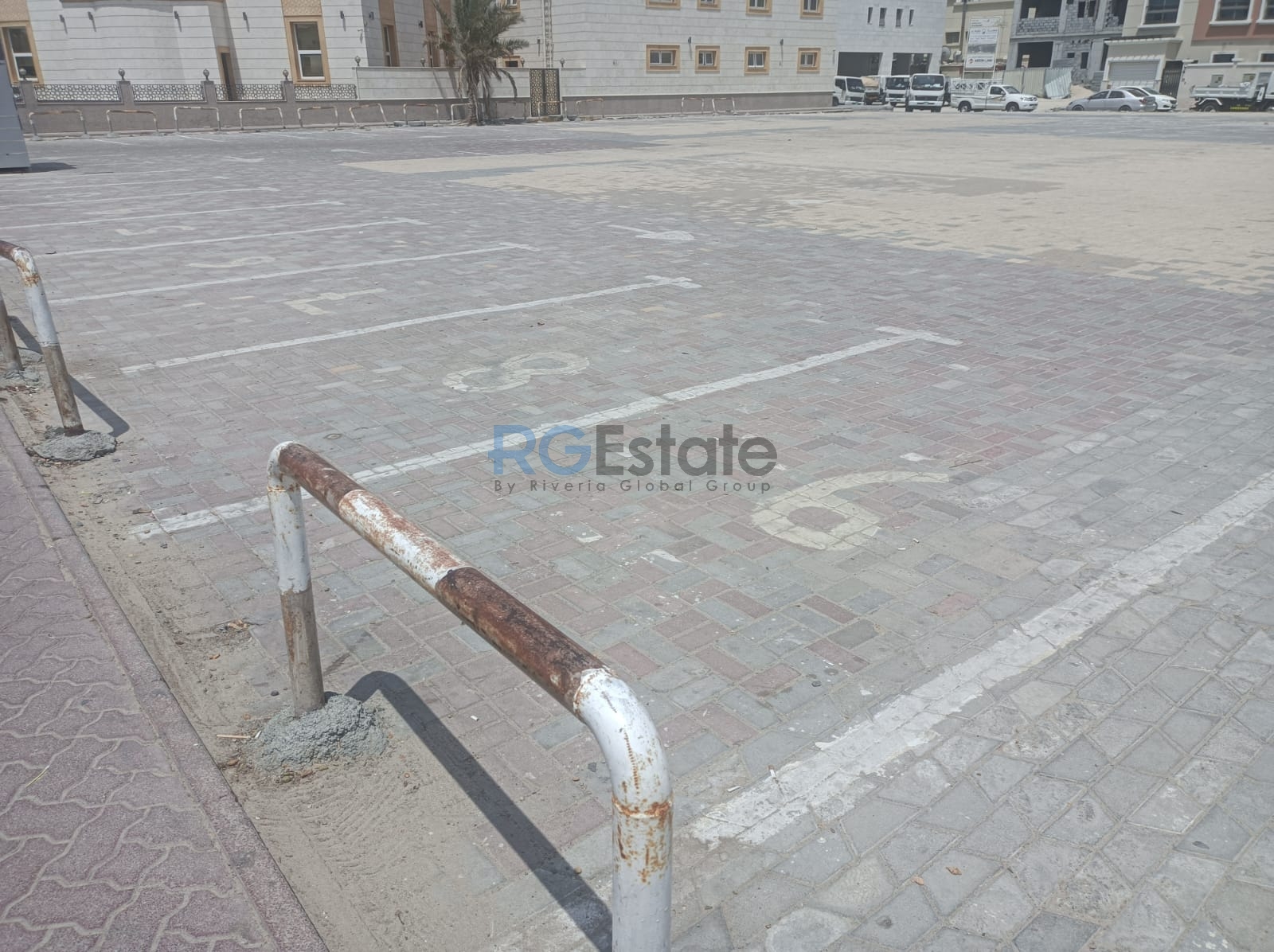 قطعة أرض 30،000 قدم مربع متاحة للإيجار في السطوة  | RGEstate UAE