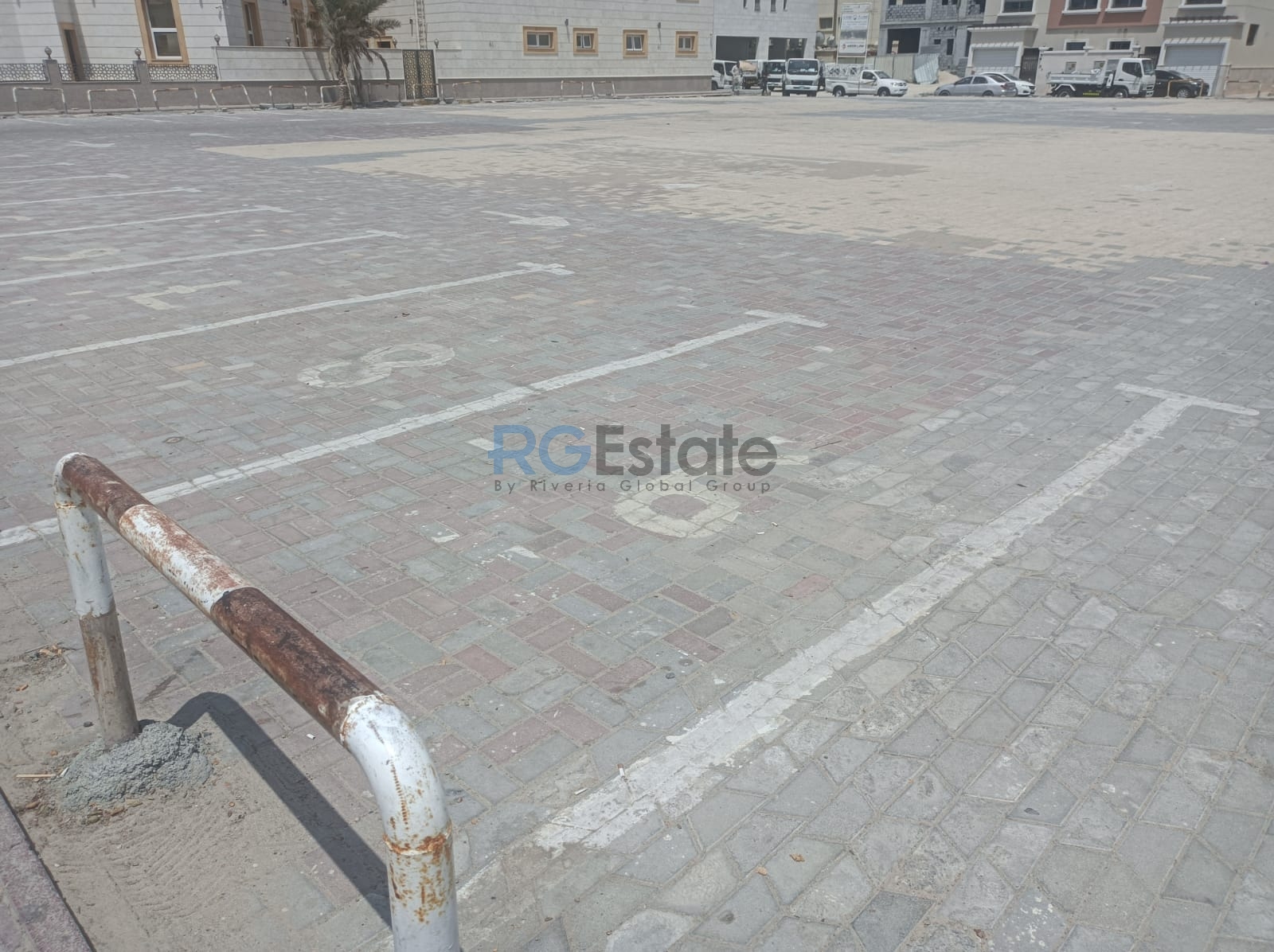 قطعة أرض 30،000 قدم مربع متاحة للإيجار في السطوة  | RGEstate UAE