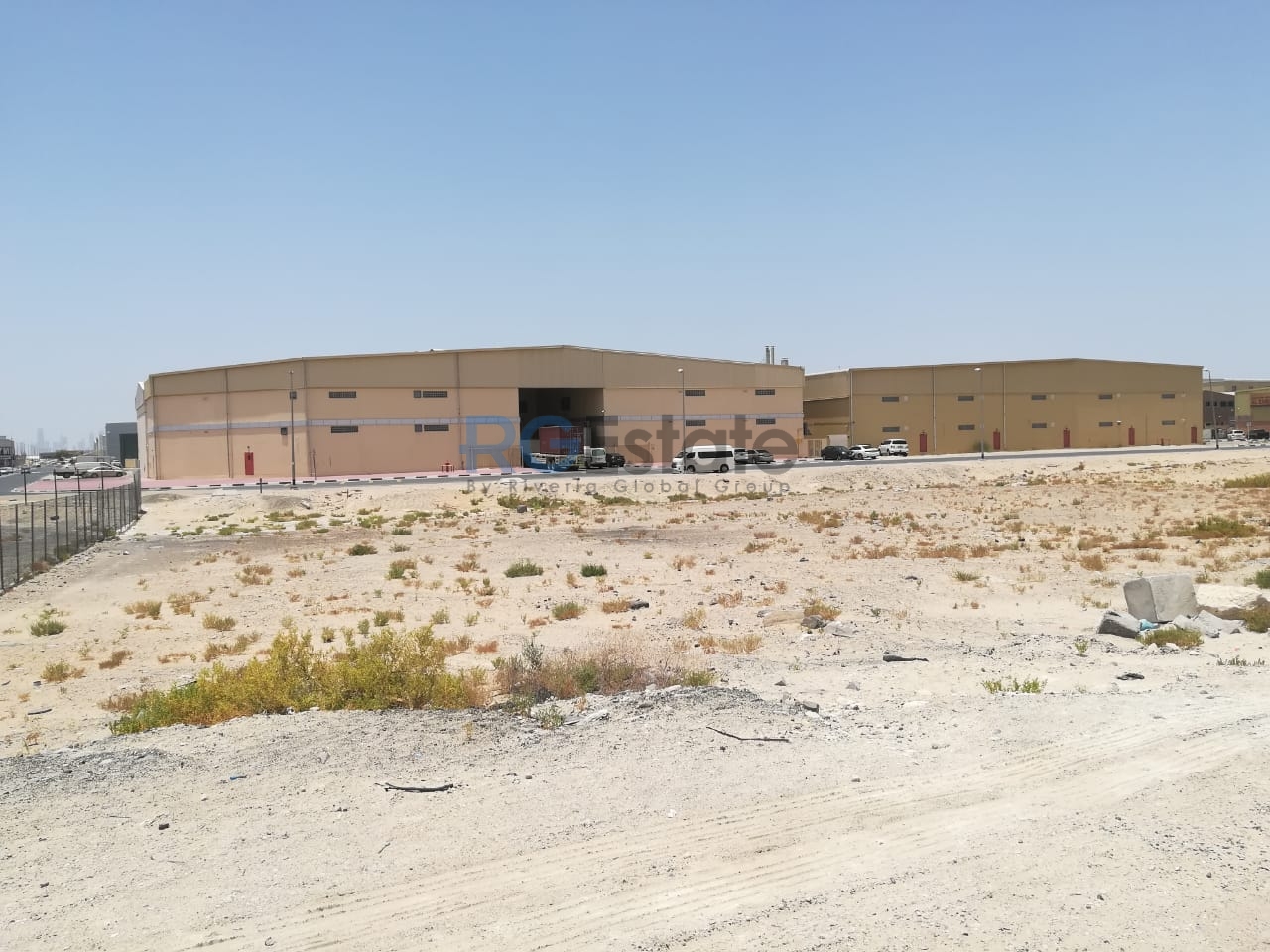 40,000 sqft Commercail Land Can Build Showroom & Offices for Long Terms Lease in Nadd AL Hammar  | RGEstate UAE