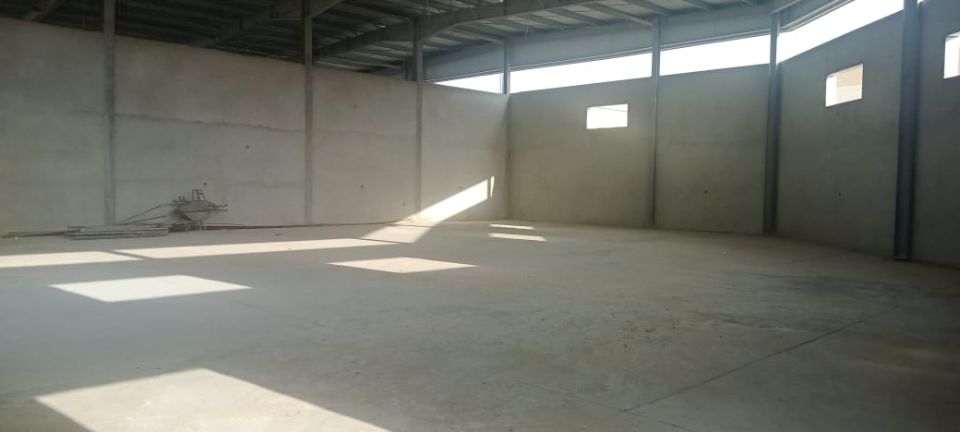 Prime Rental Opportunity: 9,300 Sqft Warehouse with Office in Ras Al Khor - Ideal for Industrial, Commercial, or Storage Use  | RGEstate UAE