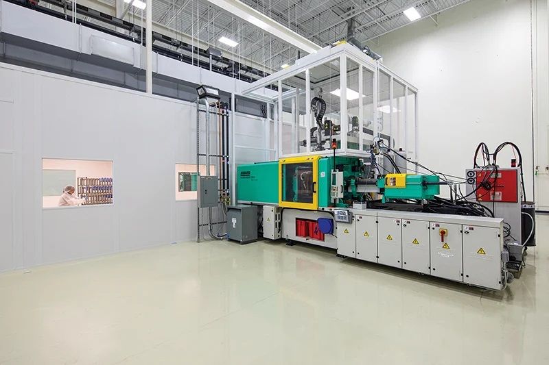 Exceptional Opportunity: Running Plastic Factory Business with Equipment Setup & Machinery for Rent in Ras Al Khor - رأس الخور - MAK PP 4448  | RGEstate UAE