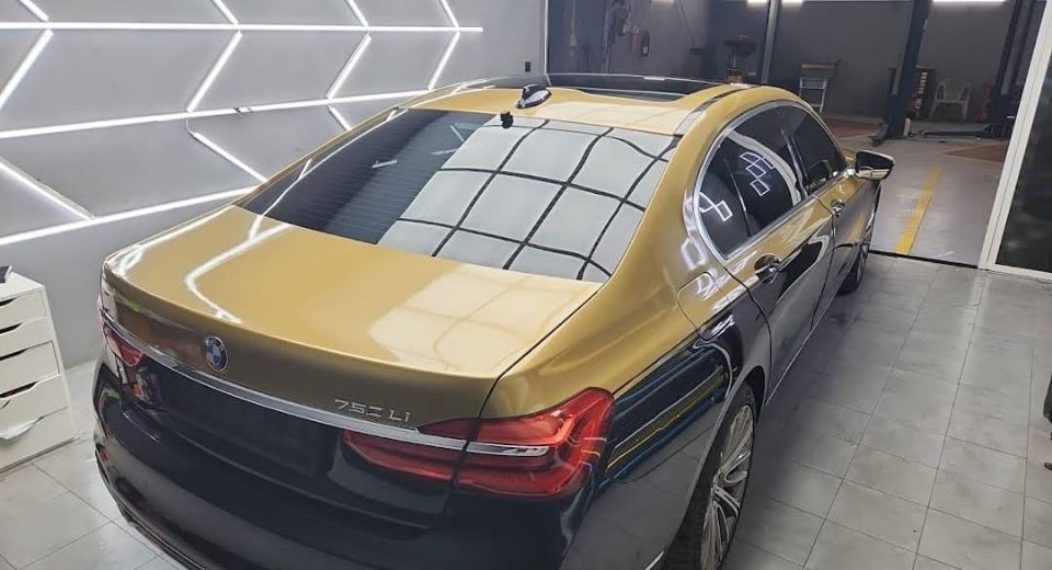 Running Garage with Business & License for Sale in Al Quoz Industrial Area - القوز - MAK PP 4159  | RGEstate UAE