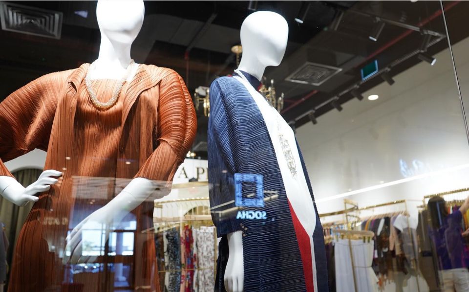 Running Apparel Business For Sale  - جميرا - RP 4421  | RGEstate UAE