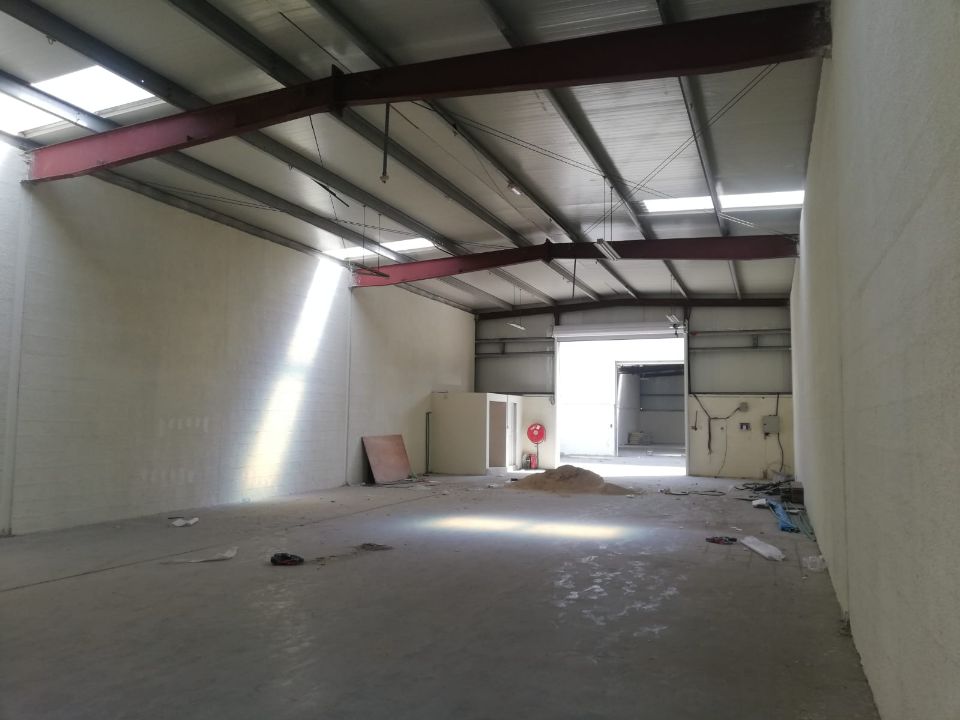 Rented 48,000 Sqft Independent Warehouse For Sale in Al Quoz Indstrial Area  | RGEstate UAE
