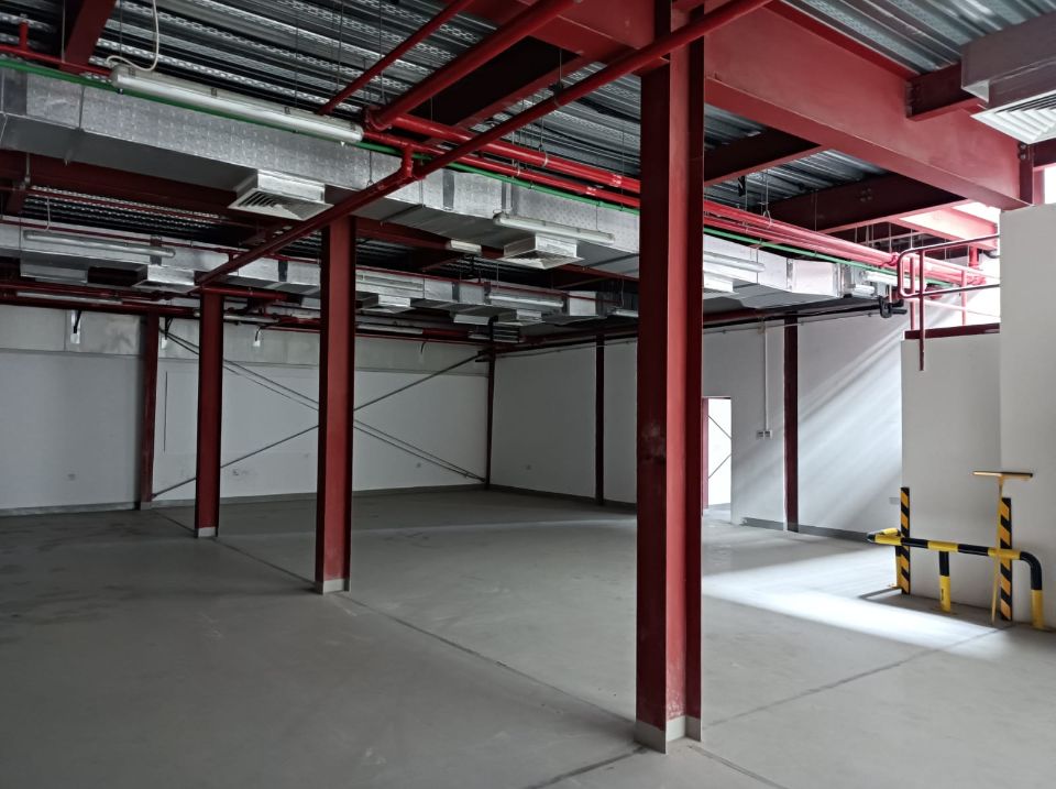 11,000 Sqft Warehouse with Mezzanine Floor for Rent in Al Warsan (Brand New)  | RGEstate UAE