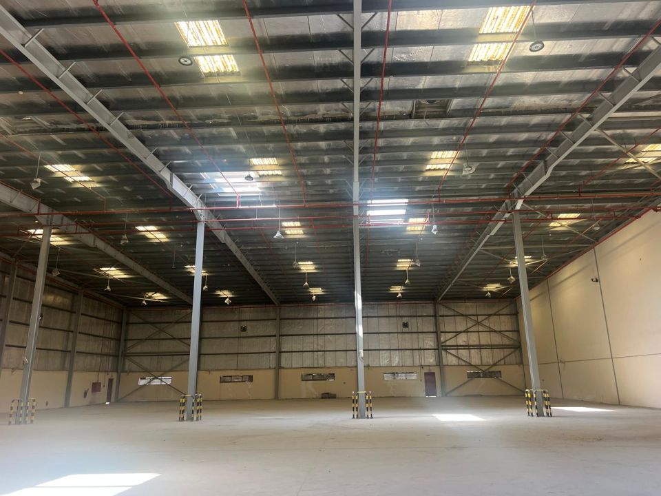 60,000 sqft Commercial Warehouse For Rent in JAFZA  | RGEstate UAE
