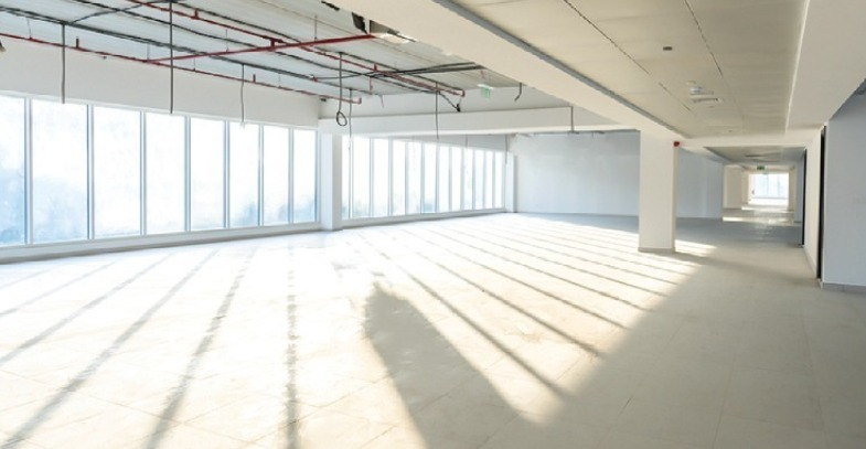 Fitted Retail Showroom For Rent | Prime Location l Residence & Commercial Area   | RGEstate UAE