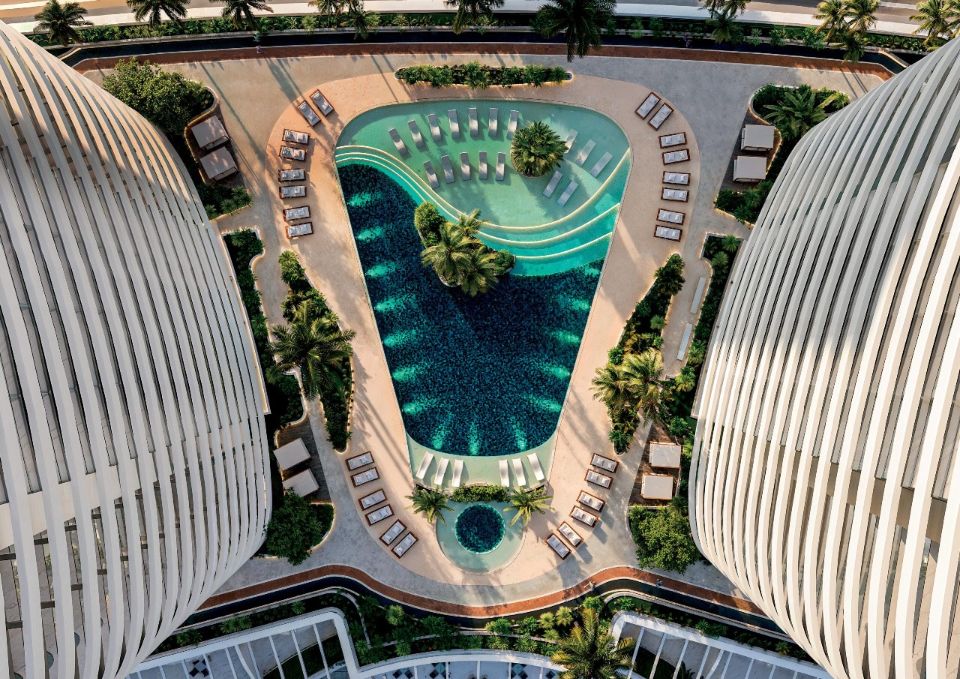 An Exceptional Opportunity for Smart Investment in the Heart of Dubai - Full Floor & Bulk Deals Available  | RGEstate UAE