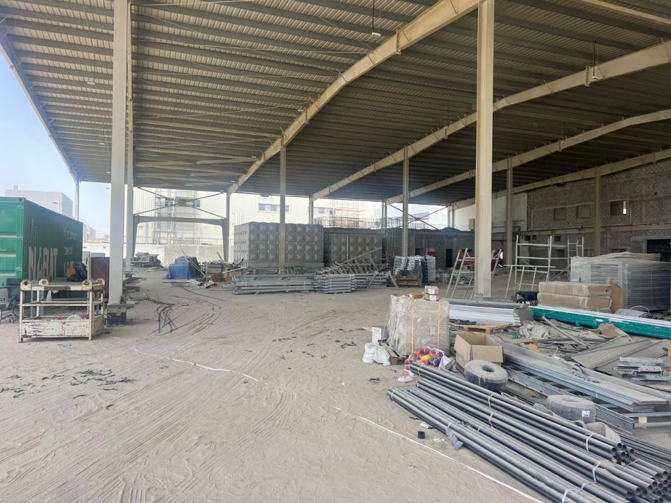 50,000 sqft Warehouse For Sale in DIC
  | RGEstate UAE