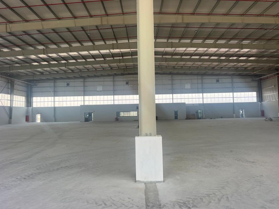 1000 KW Power and 35,000 sqft Warehouse For Rent in DIC
  | RGEstate UAE