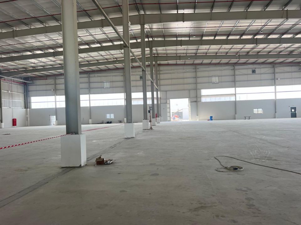 1000 KW Power and 35,000 sqft Warehouse For Rent in DIC
  | RGEstate UAE