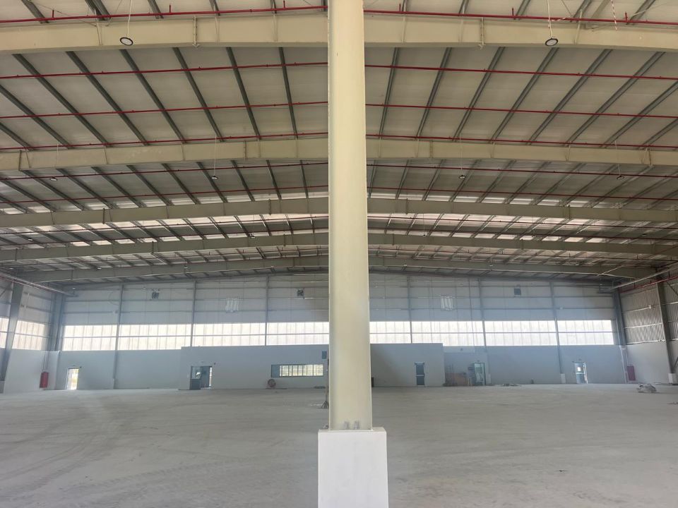 1000 KW Power and 35,000 sqft Warehouse For Rent in DIC
  | RGEstate UAE