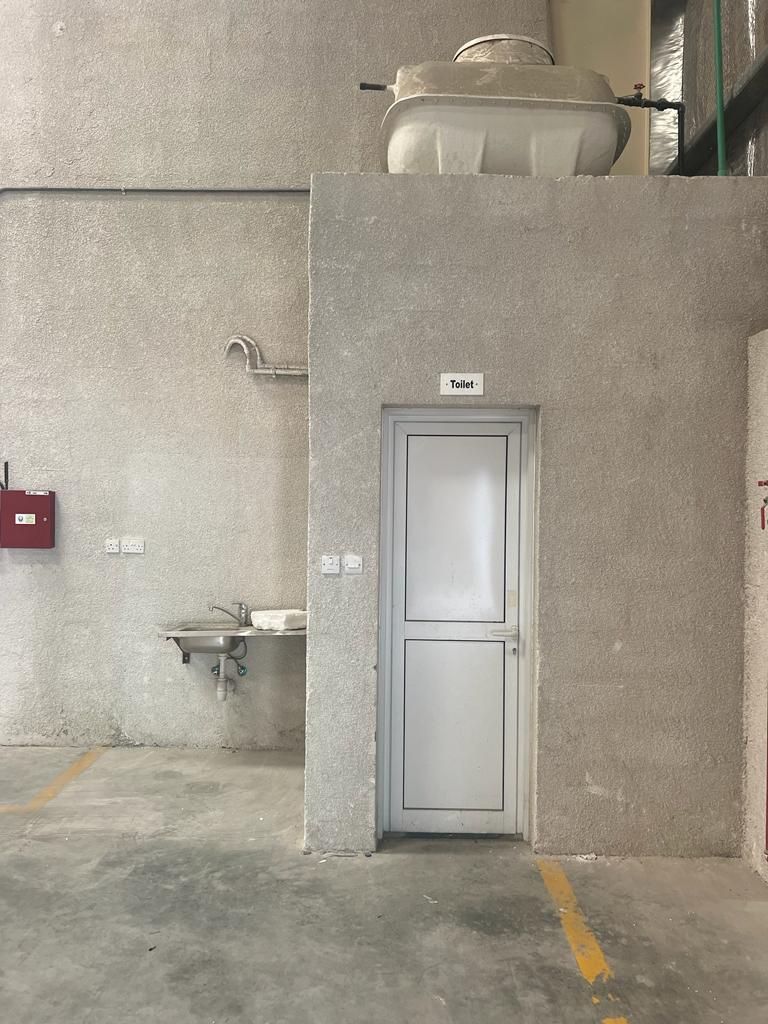 Rented 70,000 Sqft Warehouse for Sale in Al Quoz Near Sheikh Zayed Road  | RGEstate UAE